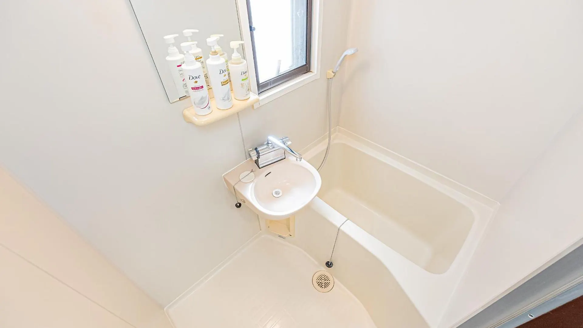 Bright Modern Airbnb In Tokyo'S Northern District Apartment